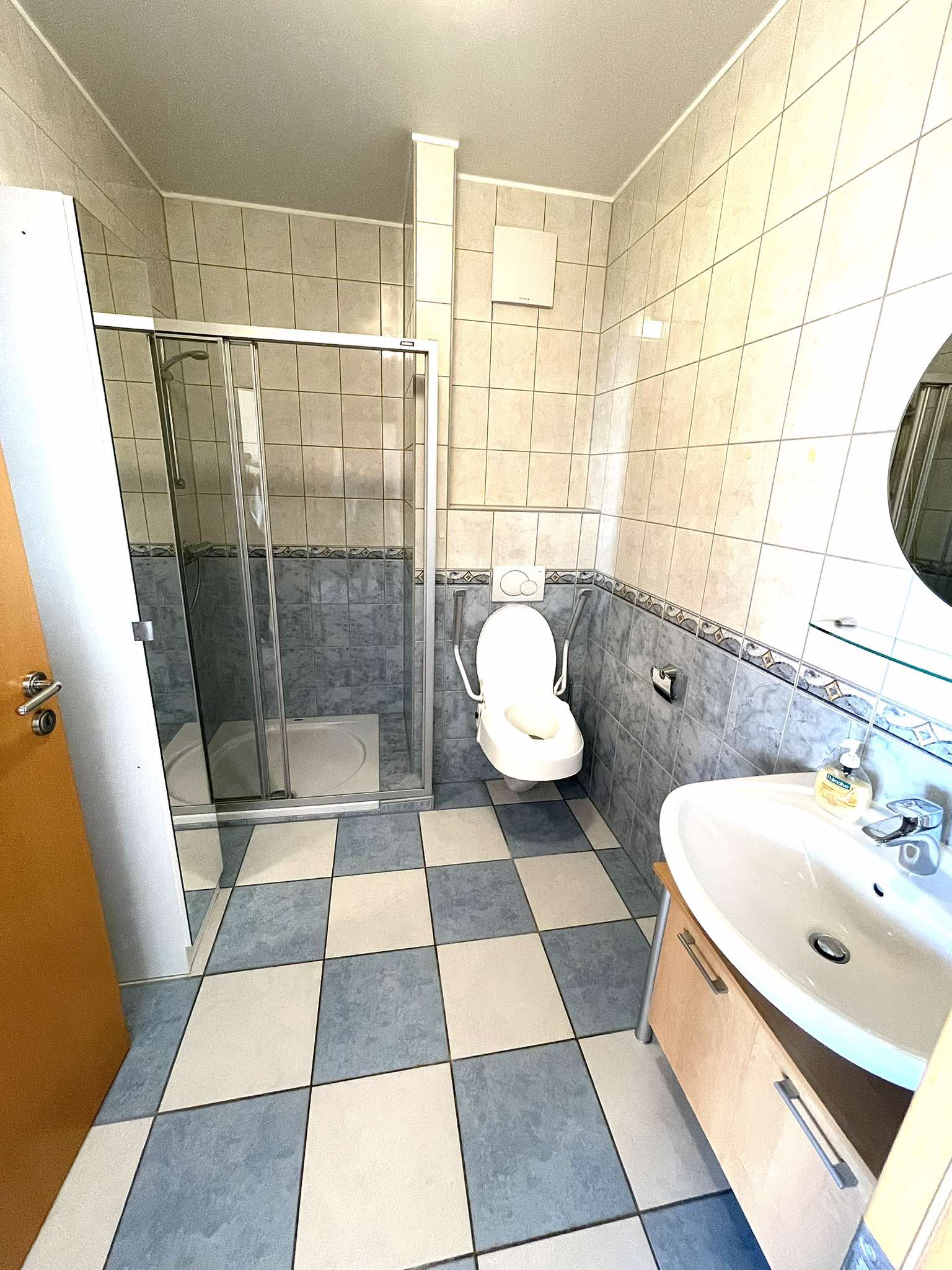 Image 5
